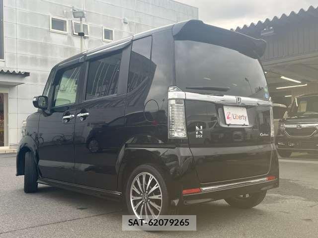 Honda N BOX CUSTOM 2017-02 8367614-12