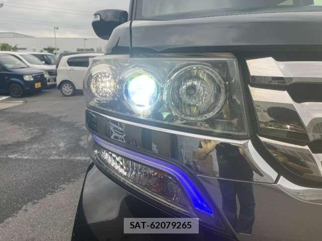 Honda N BOX CUSTOM 2017-02 8367614-17