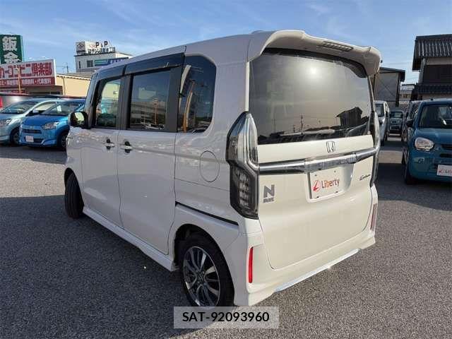 Honda N BOX CUSTOM 2021-09 8367542-10