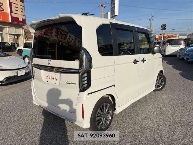 Honda N BOX CUSTOM 2021-09 8367542-8