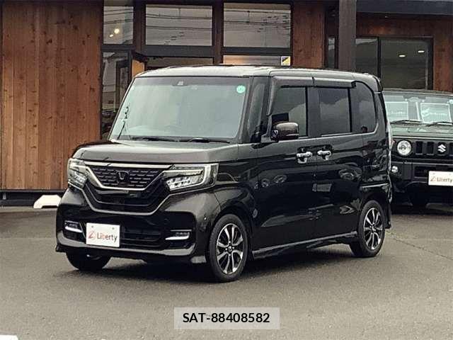 Honda N BOX CUSTOM 2019-06 8367571-9