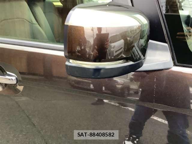 Honda N BOX CUSTOM 2019-06 8367571-13