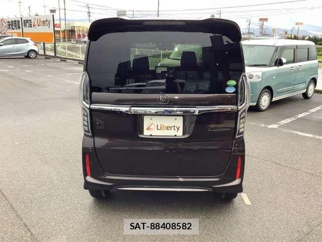 Honda N BOX CUSTOM 2019-06 8367571-17