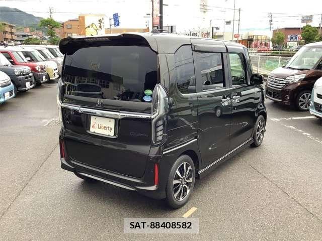 Honda N BOX CUSTOM 2019-06 8367571-5