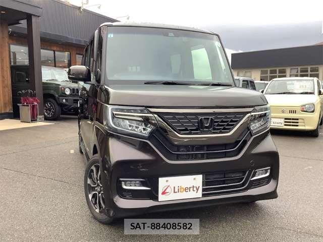 Honda N BOX CUSTOM 2019-06 8367571-8