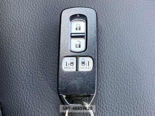 Honda N BOX CUSTOM 2021-08 8367574-10
