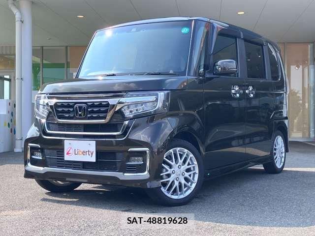 Honda N BOX CUSTOM 2021-08 8367574-11