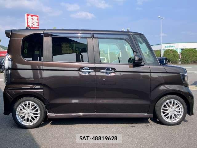 Honda N BOX CUSTOM 2021-08 8367574-14
