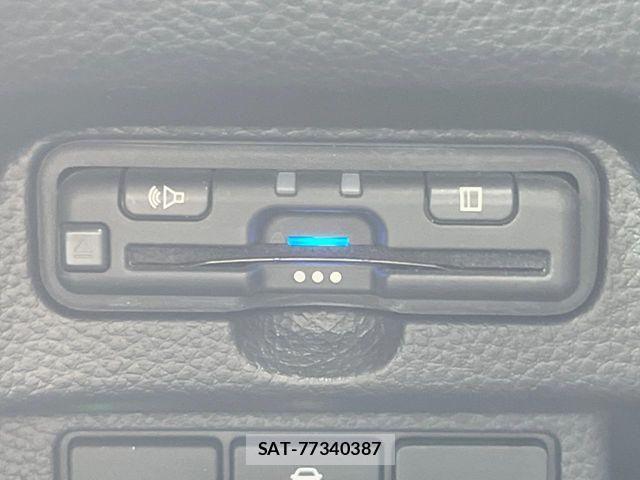 Honda N BOX CUSTOM 2021-10 8367552-7