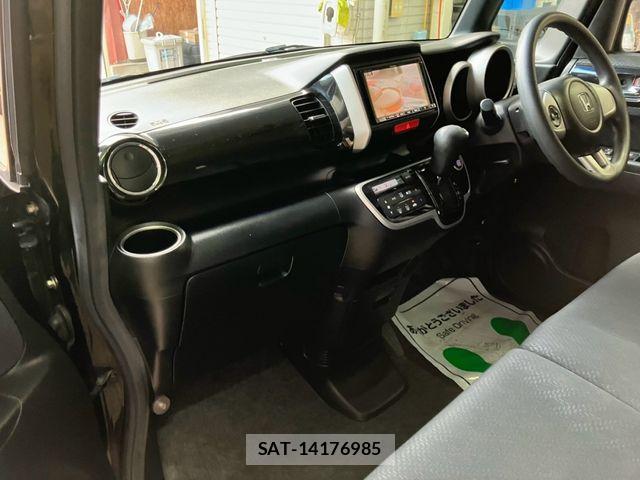 Honda N BOX CUSTOM 2012-08 8367663-26