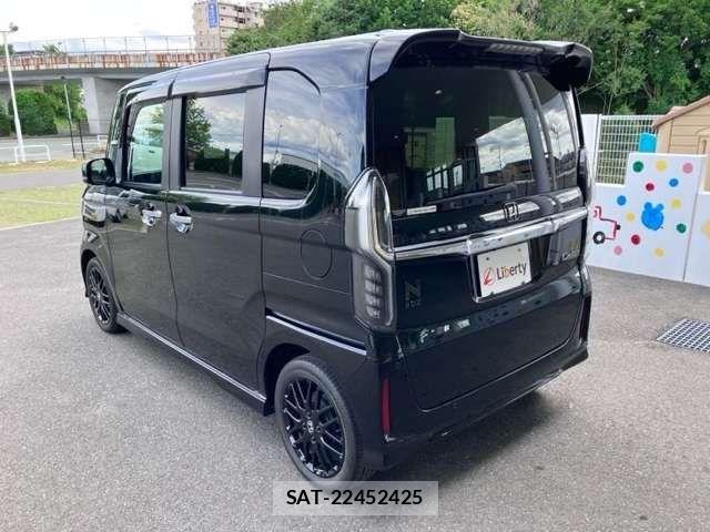 Honda N BOX CUSTOM 2022-04 8367538-9