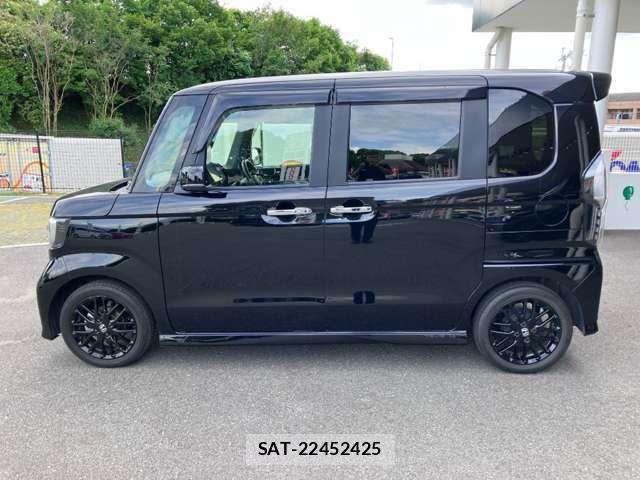 Honda N BOX CUSTOM 2022-04 8367538-10