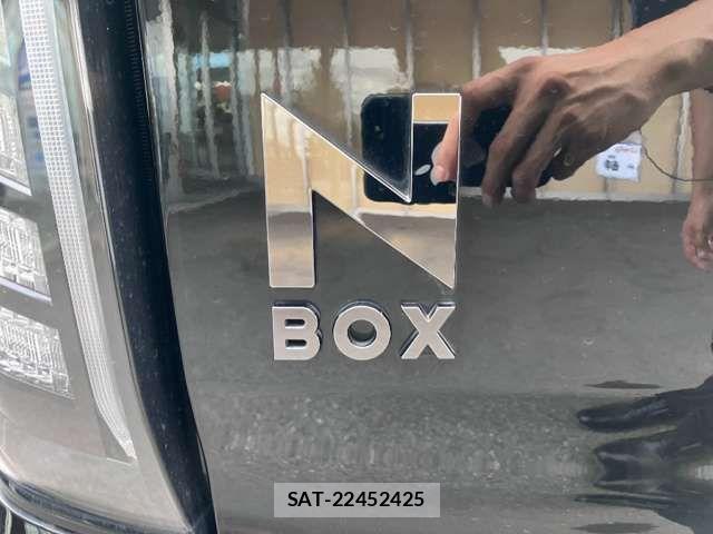 Honda N BOX CUSTOM 2022-04 8367538-17