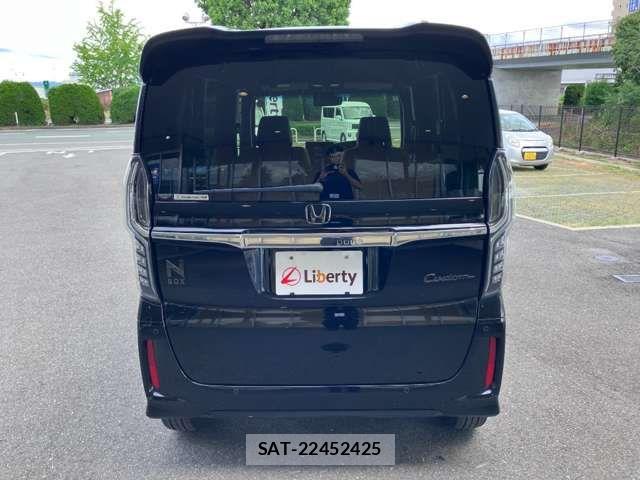 Honda N BOX CUSTOM 2022-04 8367538-8