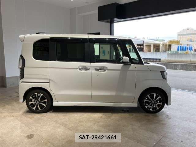 Honda N BOX CUSTOM 2019-09 8367608-10