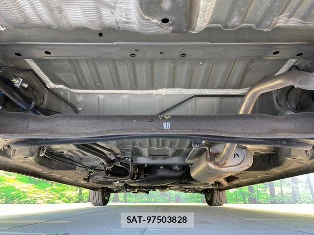 Honda N BOX CUSTOM 2023-11 8367530-18