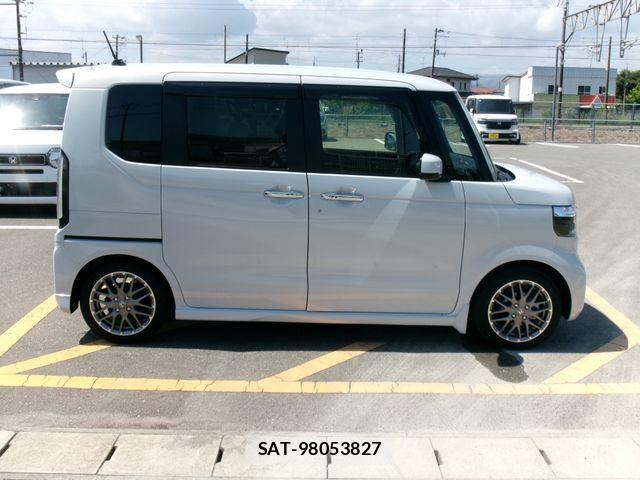 Honda N BOX CUSTOM 2025-04 8367506-3