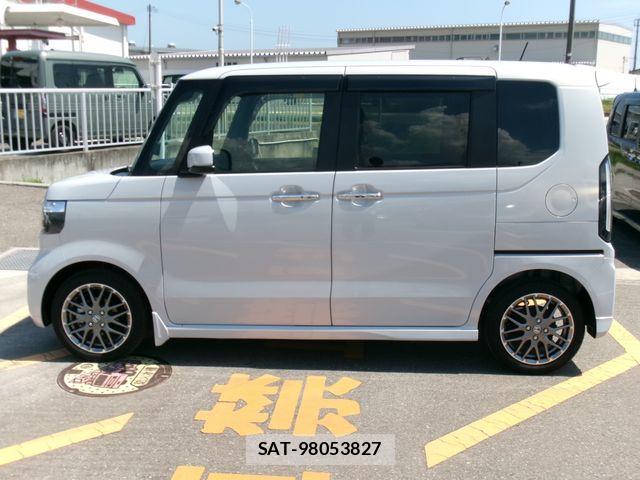Honda N BOX CUSTOM 2025-04 8367506-7