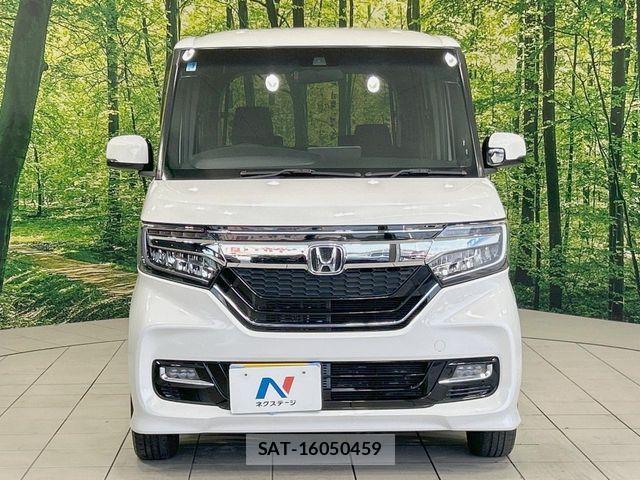 Honda N BOX CUSTOM 2019-03 8367599-13