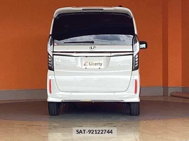 Honda N BOX CUSTOM 2023-08 8367528-12