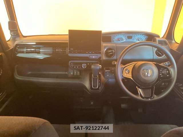 Honda N BOX CUSTOM 2023-08 8367528-18
