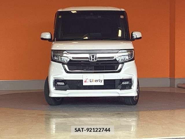Honda N BOX CUSTOM 2023-08 8367528-8