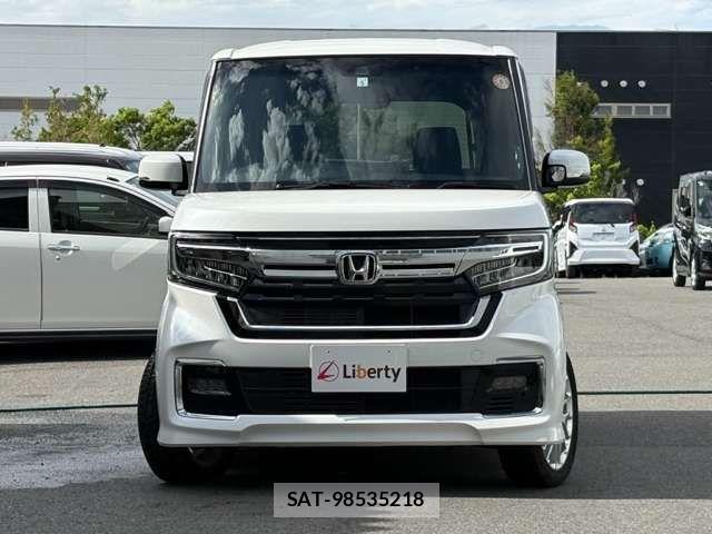 Honda N BOX CUSTOM 2021-05 8367549-17