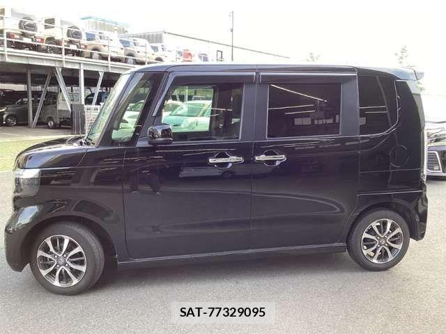 Honda N BOX CUSTOM 2024-02 8367518-15