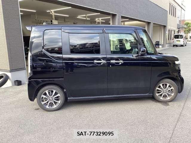 Honda N BOX CUSTOM 2024-02 8367518-17