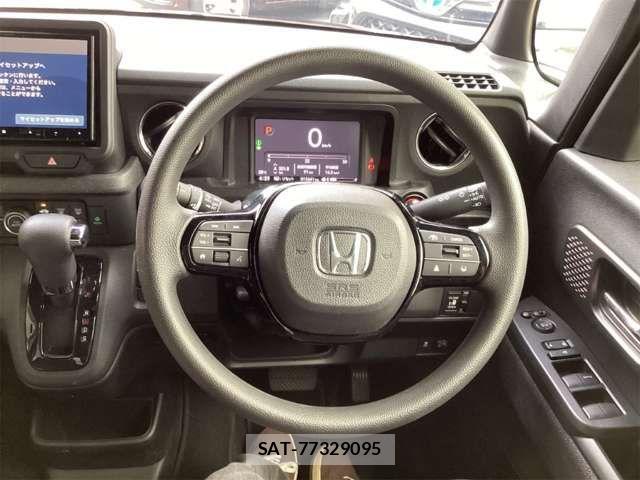 Honda N BOX CUSTOM 2024-02 8367518-1