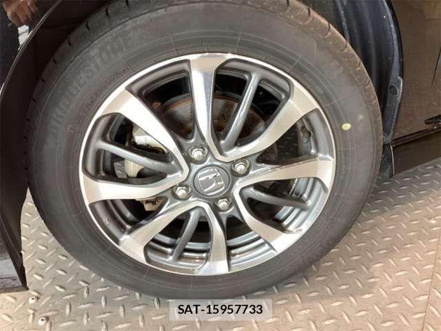 Honda N BOX CUSTOM 2023-02 8367563-15