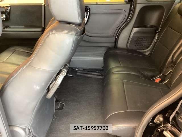 Honda N BOX CUSTOM 2023-02 8367563-18