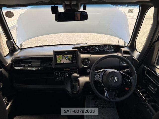 Honda N BOX CUSTOM 2021-11 8367591-1