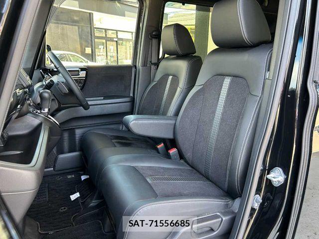 Honda N BOX CUSTOM 2023-01 8367532-25