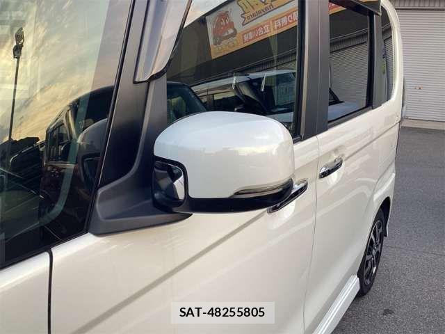 Honda N BOX CUSTOM 2018-10 8367586-10