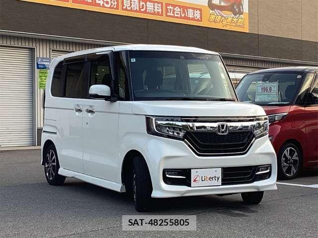 Honda N BOX CUSTOM 2018-10 8367586-13