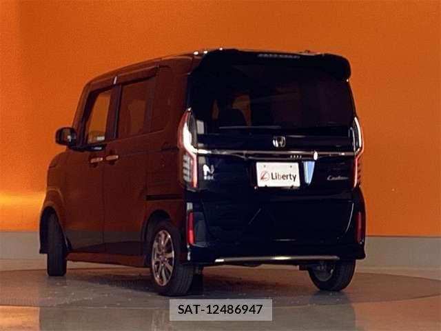 Honda N BOX CUSTOM 2021-07 8367565-18