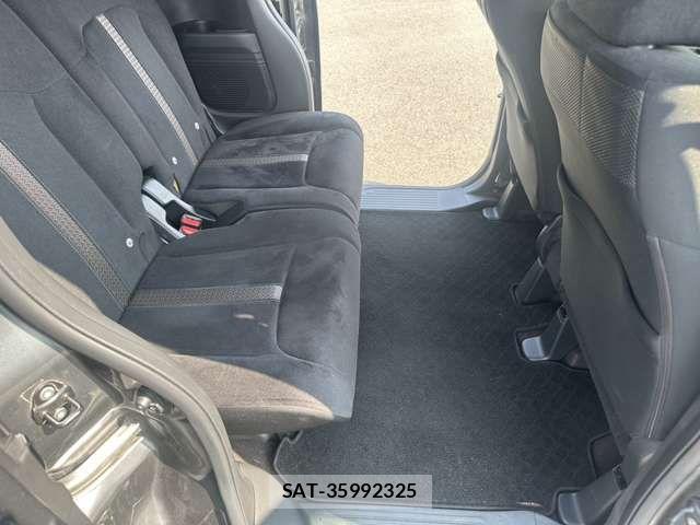 Honda N BOX CUSTOM 2018-05 8367642-10