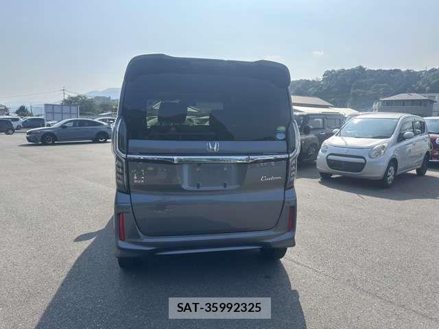 Honda N BOX CUSTOM 2018-05 8367642-3