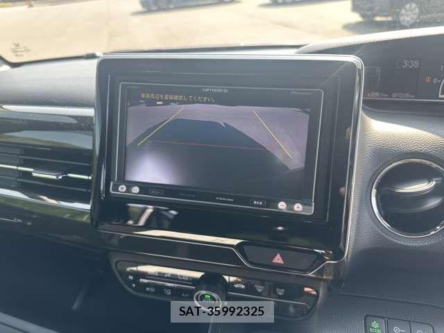 Honda N BOX CUSTOM 2018-05 8367642-8