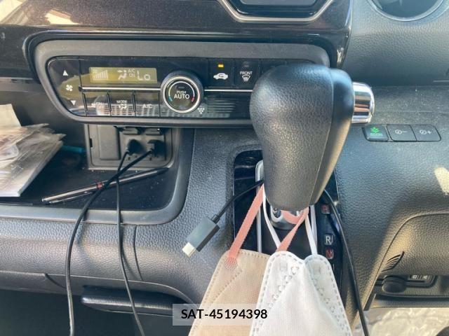 Honda N BOX CUSTOM 2017-12 8367651-12