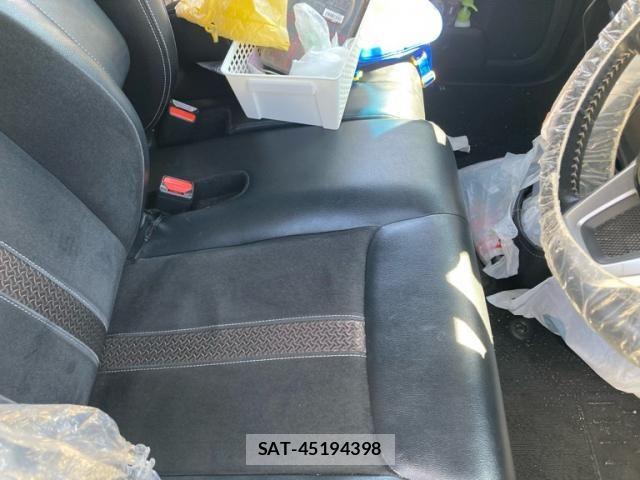Honda N BOX CUSTOM 2017-12 8367651-13