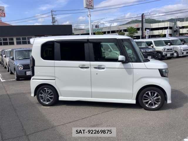 Honda N BOX CUSTOM 2021-09 8367546-14