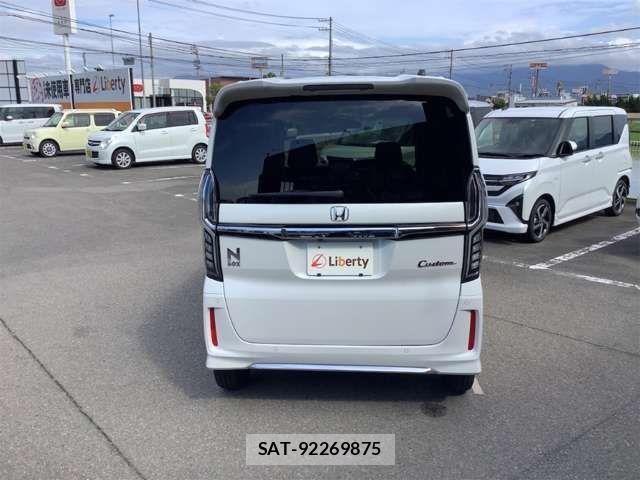 Honda N BOX CUSTOM 2021-09 8367546-16