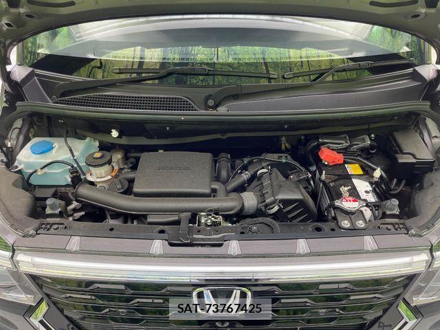 Honda N BOX CUSTOM 2024-01 8367527-17