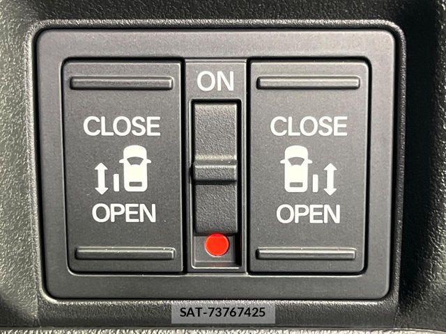Honda N BOX CUSTOM 2024-01 8367527-2