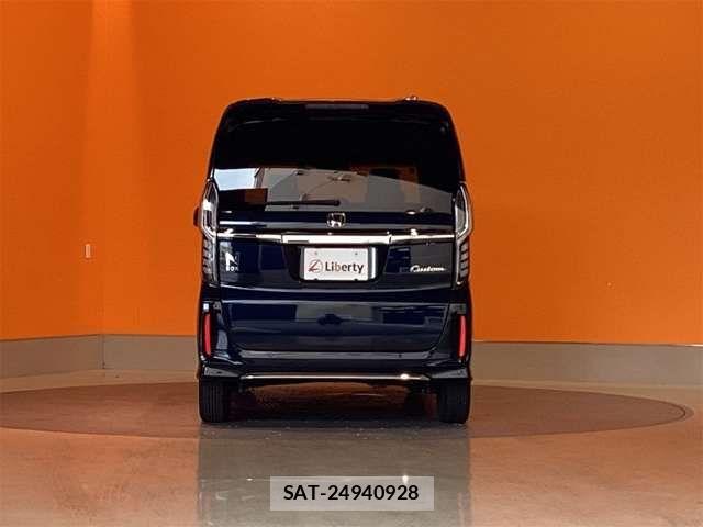 Honda N BOX CUSTOM 2022-02 8367575-9