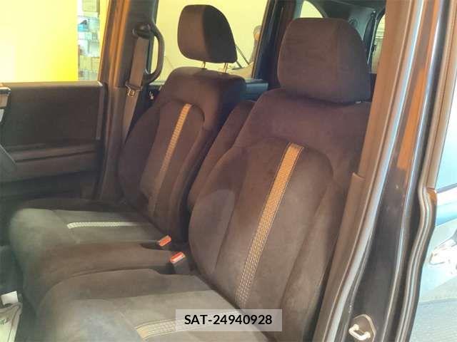 Honda N BOX CUSTOM 2022-02 8367575-12