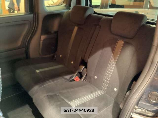 Honda N BOX CUSTOM 2022-02 8367575-13