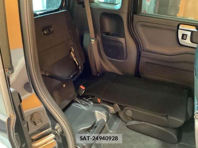Honda N BOX CUSTOM 2022-02 8367575-17